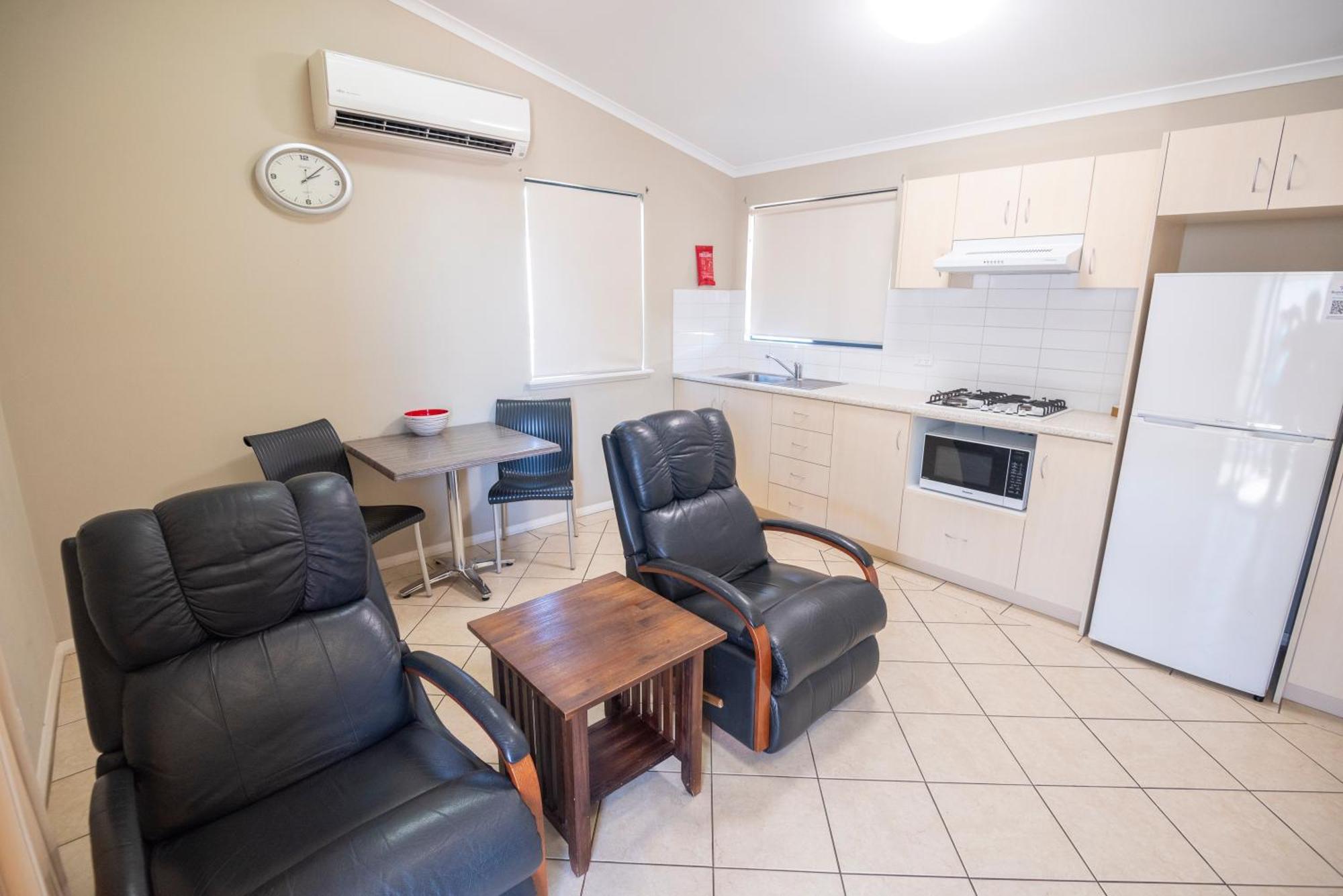 Jurien Bay Tourist Park Hotel Buitenkant foto